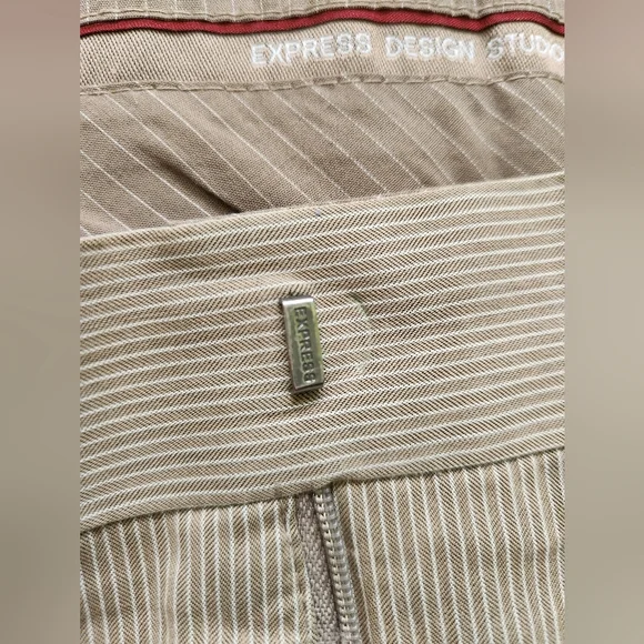 EXPRESS Men's Beige/White Striped Trousers/Chino PantsPants Size 32-33 - Picture 4 of 4